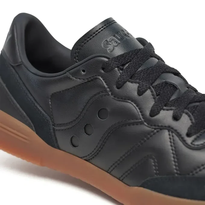 586i leather