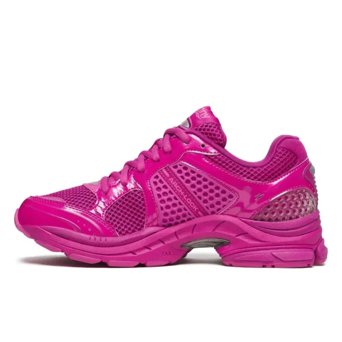 Women’s progrid triumph 4